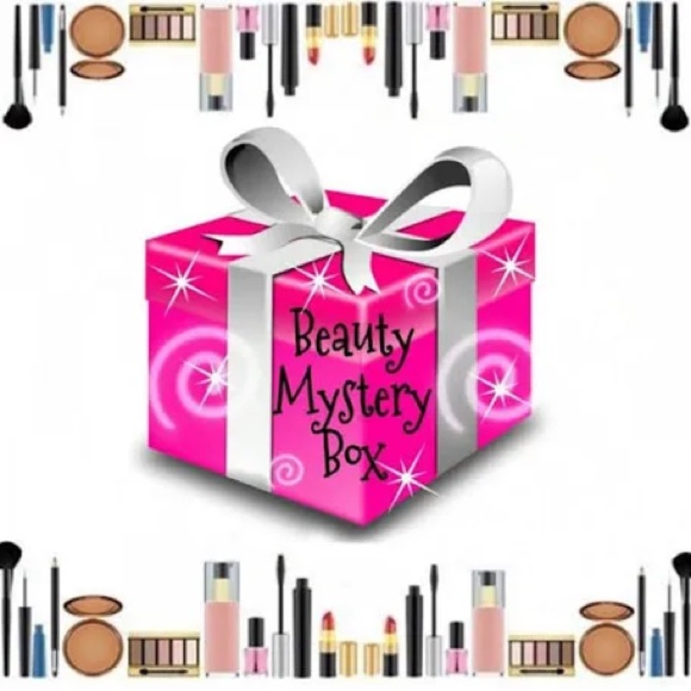 ‼️MYSTERY MAKEUP BOX SPECIAL ‼️
$125 value assorted 5 items